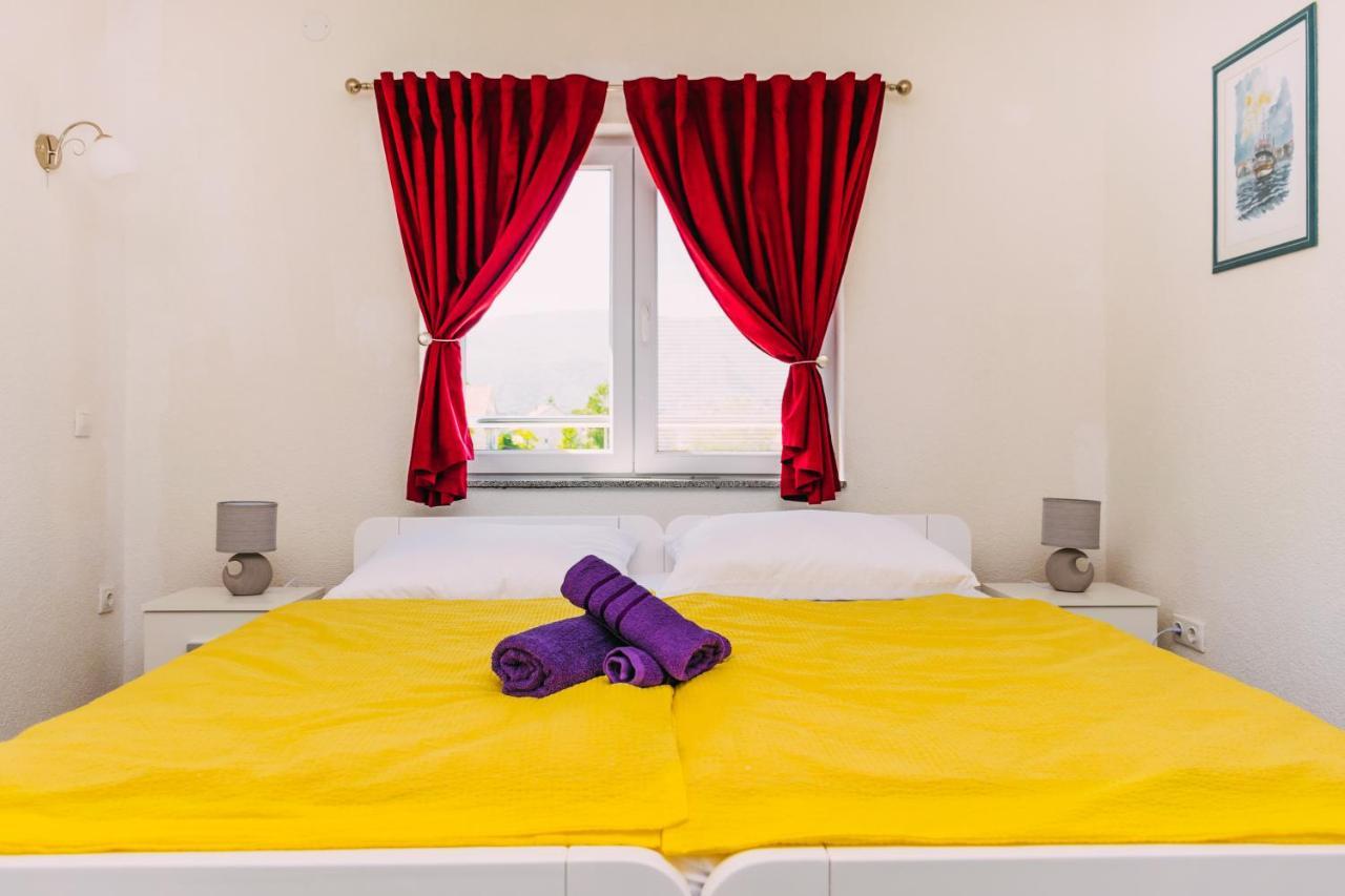 Apartmani Markesic Ramsko Jezero Prozor Exterior photo