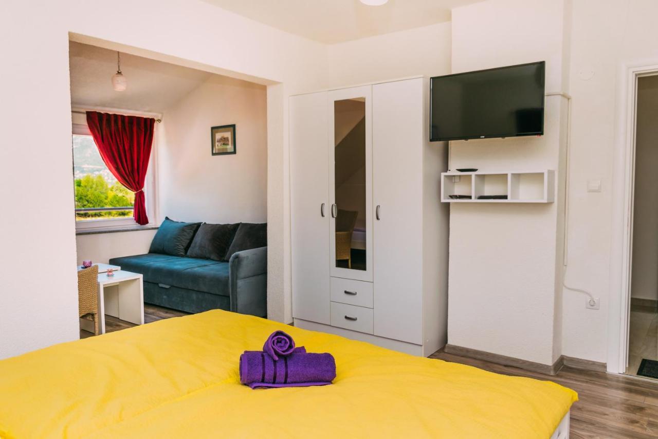 Apartmani Markesic Ramsko Jezero Prozor Exterior photo